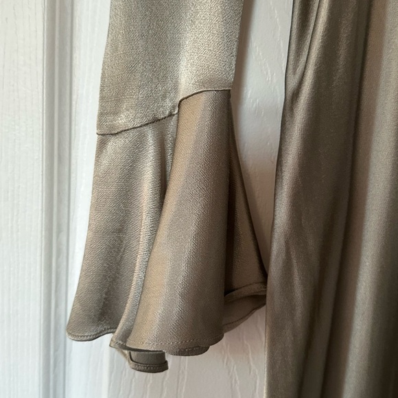 Shona Joy NWT La Lune Frill Cuff Bias Midi Dress in Sage, Size 10 - Picture 4 of 6